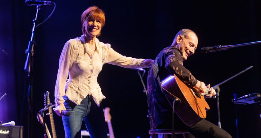 KIKI DEE & CARMELO LUGGERI 