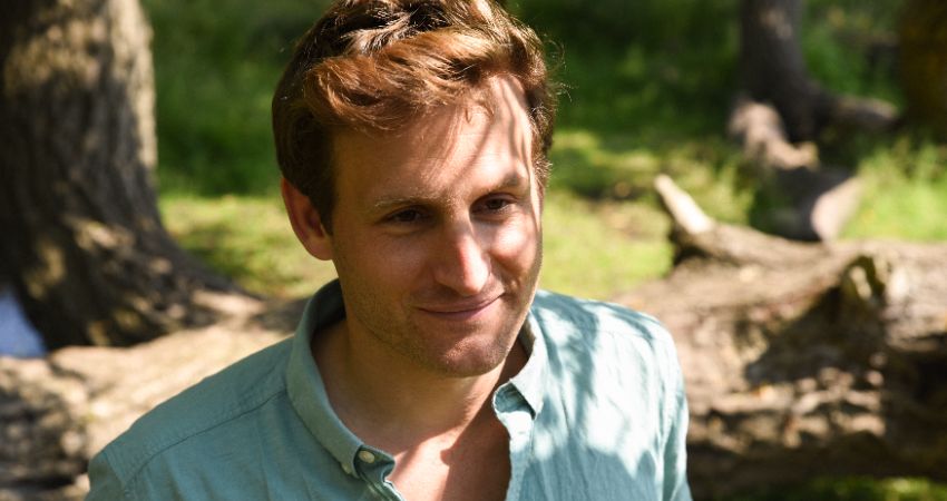 New Roots Presents: Henry Tayleur