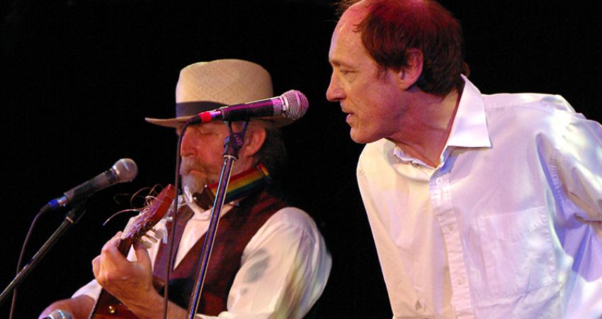 JOHN OTWAY & WILD WILLY BARRETT 
