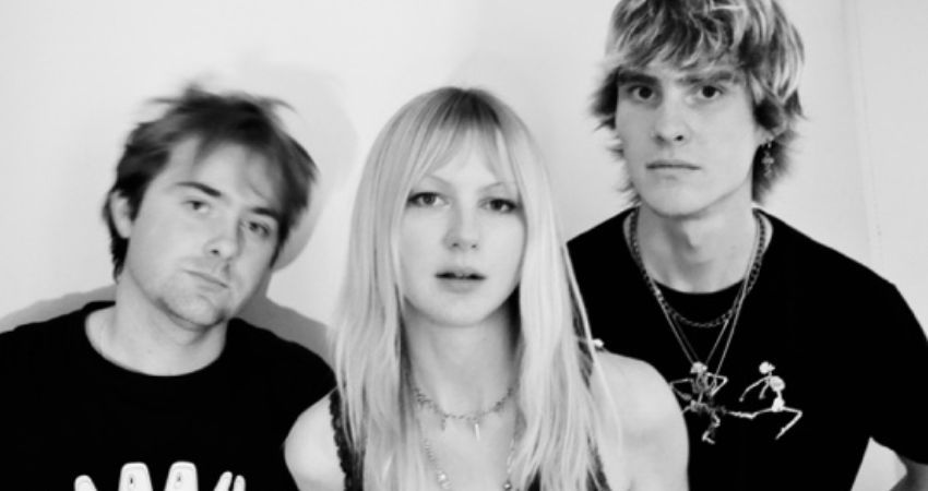 Picky New Promotions present OSLO TWINS 