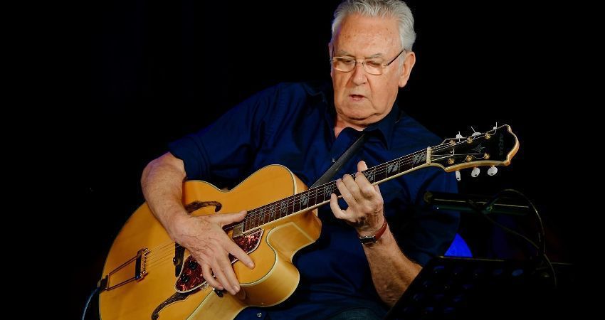 Jam Session feat. Jim Mullen 
