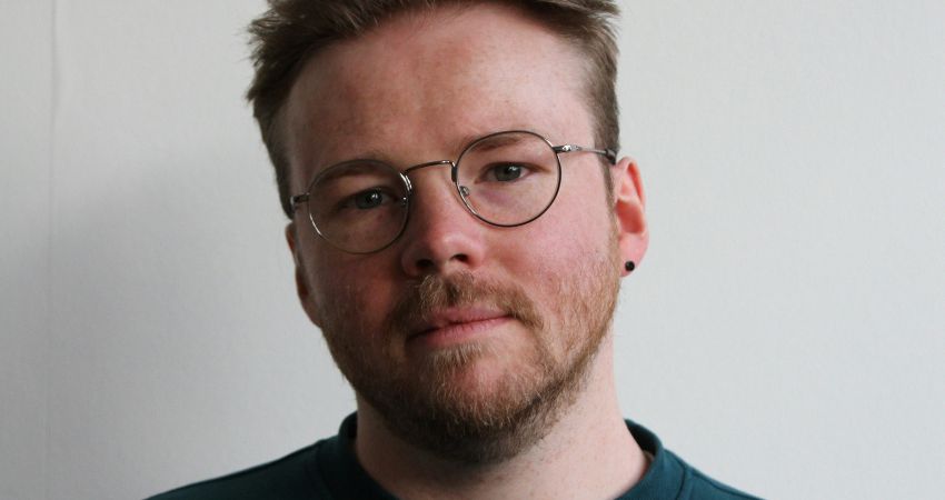 Comedy at The Lamb Inn, Eastbourne: THEOLOGIST - Oli Riordan 