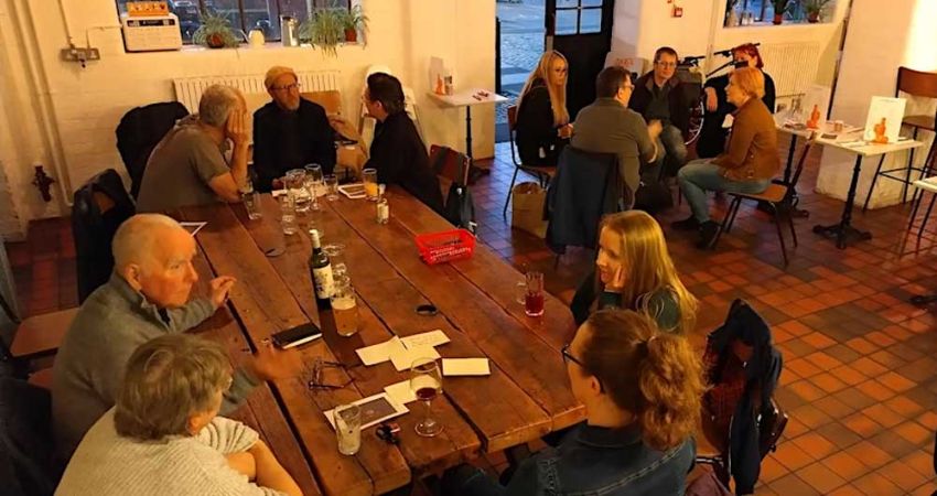 Pop Up Pub Philosophy 