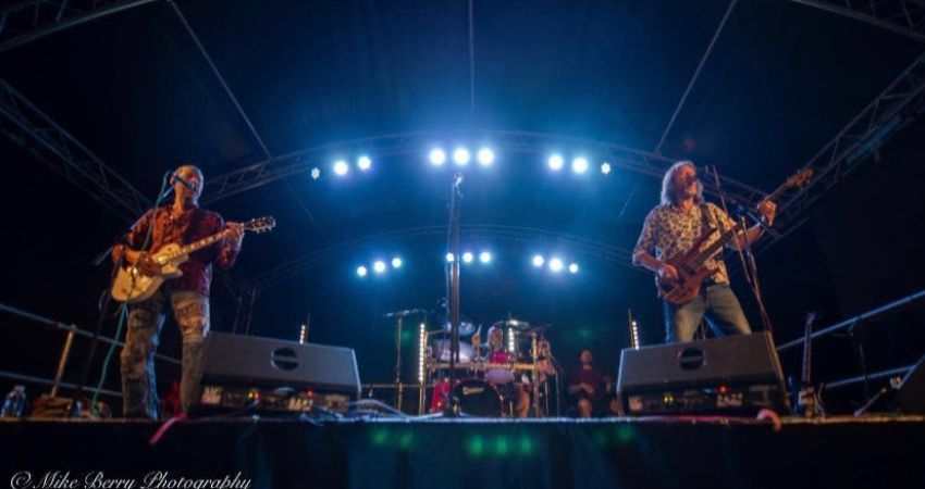 Dirty Earth Band 