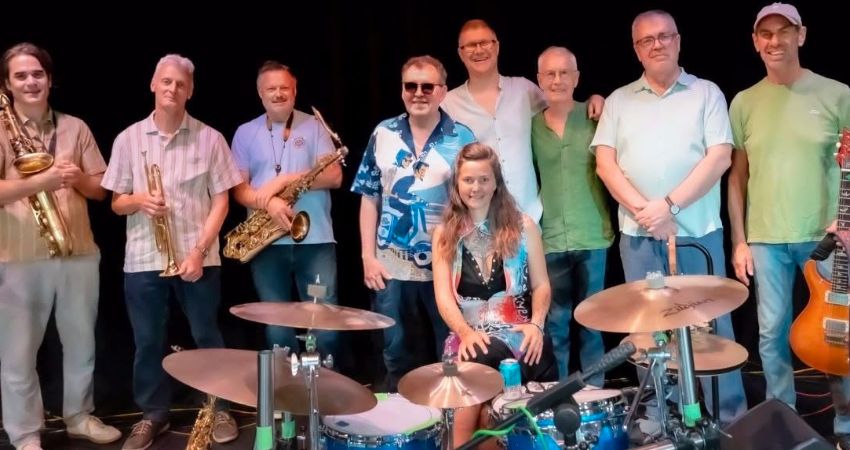 The Fezz Play The Music Of Steely Dan