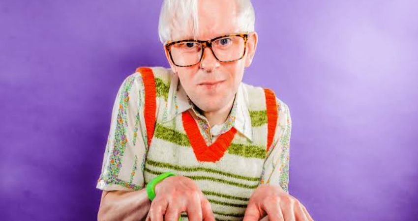 Robert White returns to headline at Rochester Comedy Club