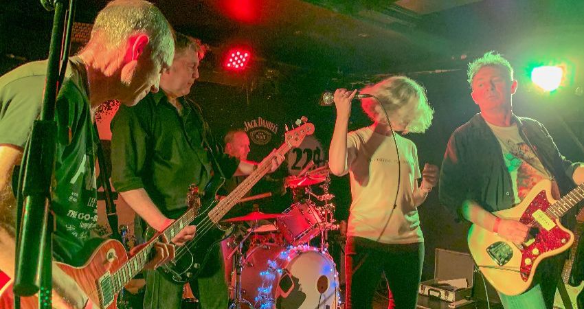 The Popguns Live In Glasgow