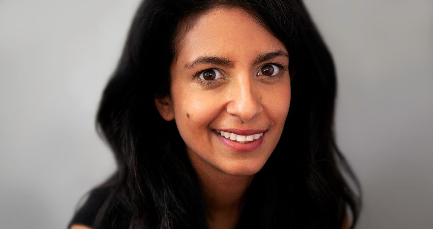 SCIENCE, CREATIVITY AND SCRIBBLING WITH KONNIE HUQ 