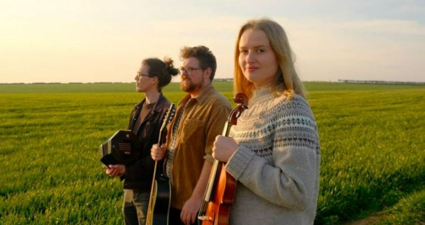 The Grace Smith Trio 