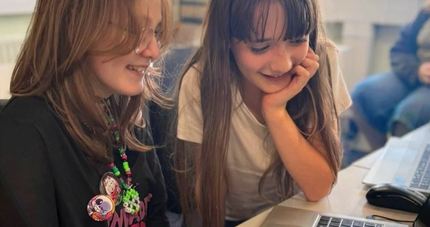 CHARACTER DESIGN 101 (FOR AGES: 8-12) 