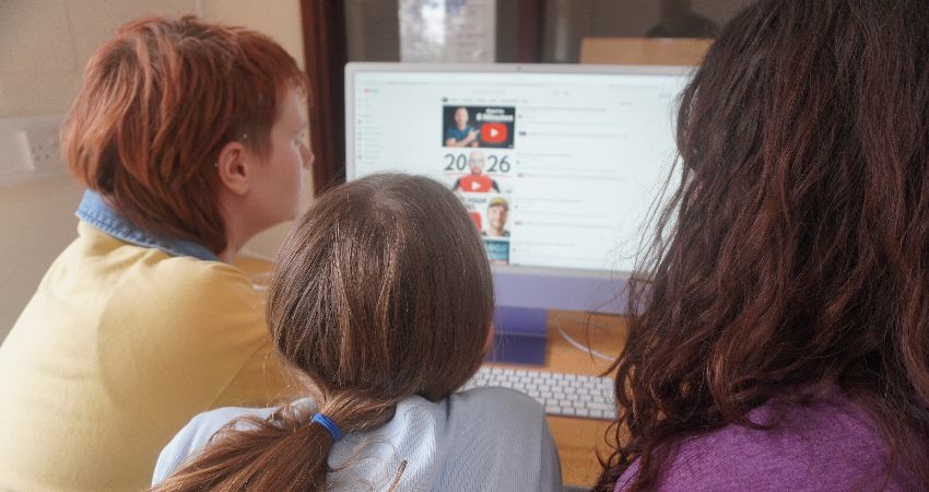 HOW TO BUILD A YOUTUBE CHANNEL TALENT LAB (AGES: 16-25) 