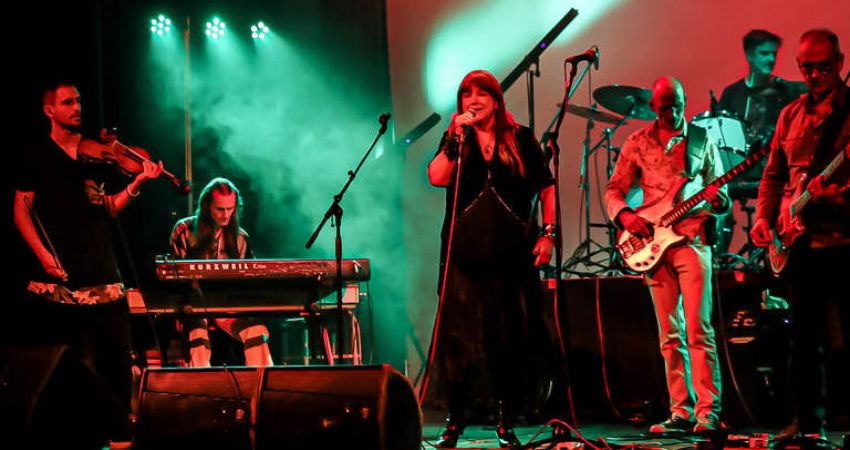 CURVED AIR: THE FAREWELL TOUR