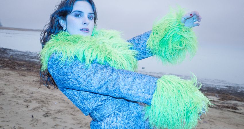 Folklore Presents... Kat Pereira 