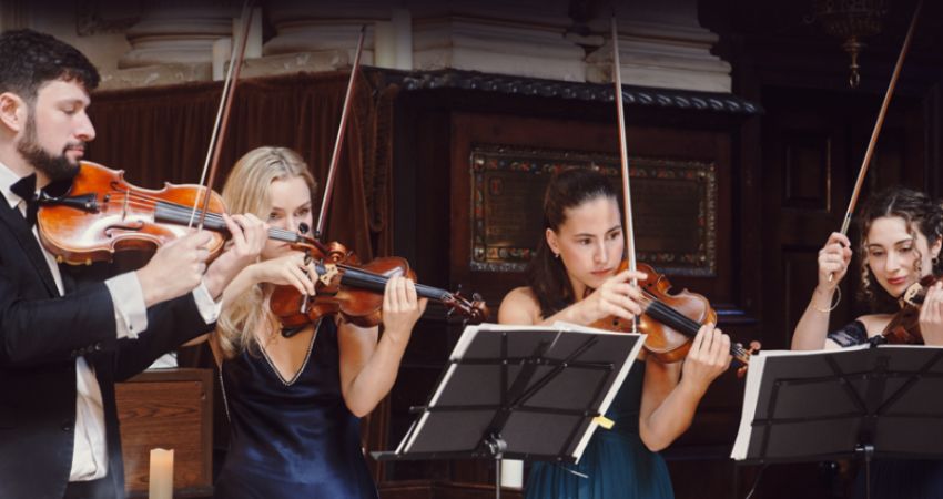Vivaldi Four Seasons at Christmas 