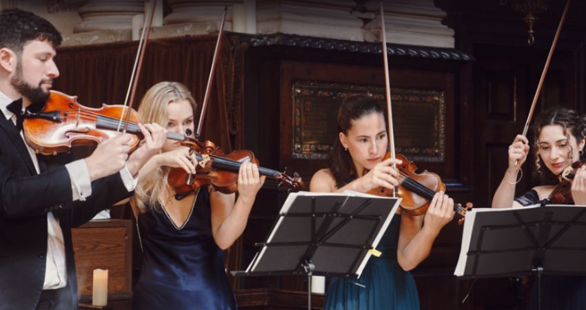 Vivaldi Four Seasons at Christmas 