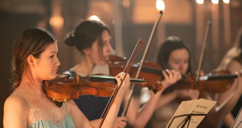 Vivaldi Four Seasons at Christmas 