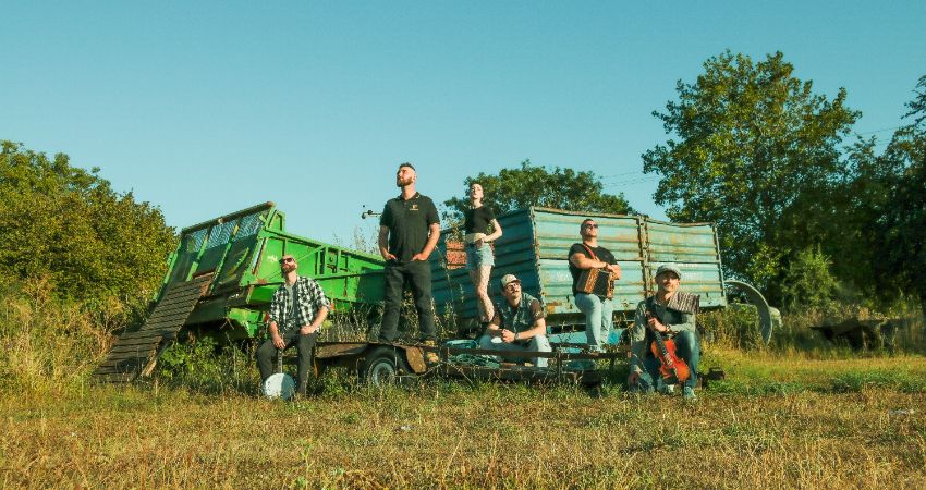Lost Robins - Shotgun EP Tour - The Rathmore 