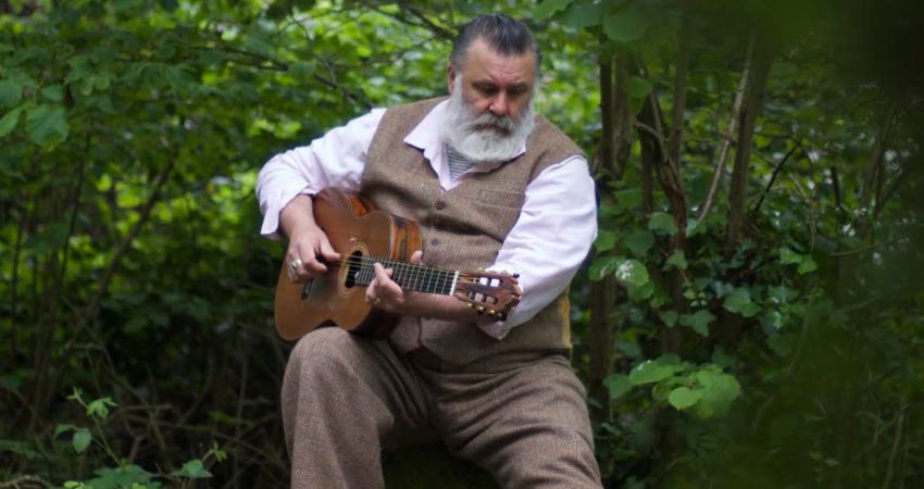 An evening with Paul Armfield at Cafe No9