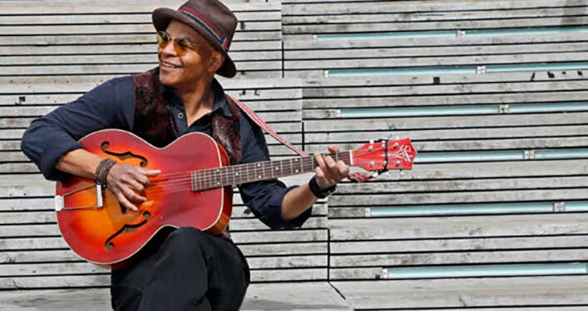 Guy Davis 