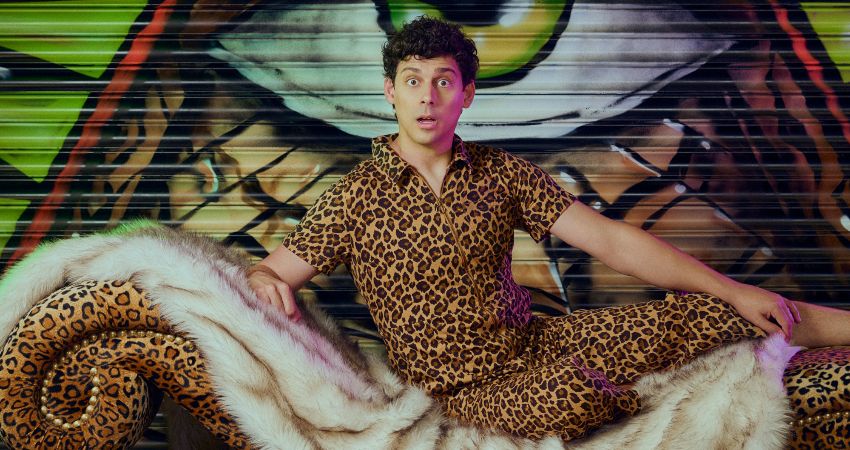Matt Richardson - Bit Much Mate 