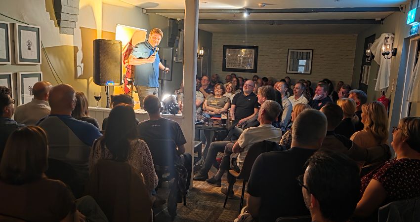 Funhouse Comedy Club 