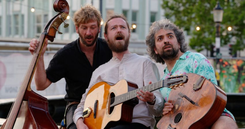 DJANGO CHUTNEY 