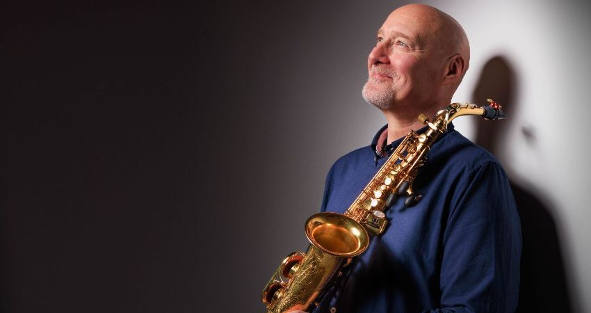 SIMON BATES QUARTET