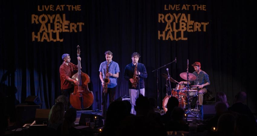 Howl Quartet 