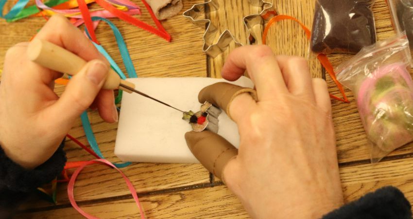 Decorate the Decorations