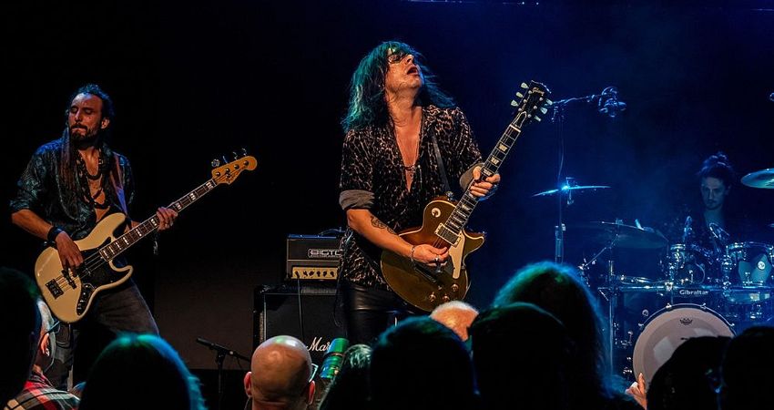 Miguel Montalban & the Southern Vultures – Blues Rock/Classic Rock
