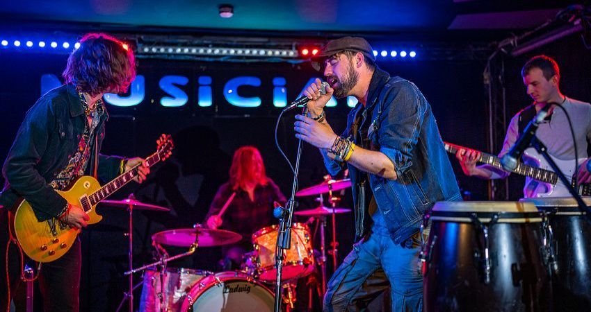 The Remi Harris Blues Rock Roadshow ft. Dave Small - Psychedelic Rock & Blues Classics