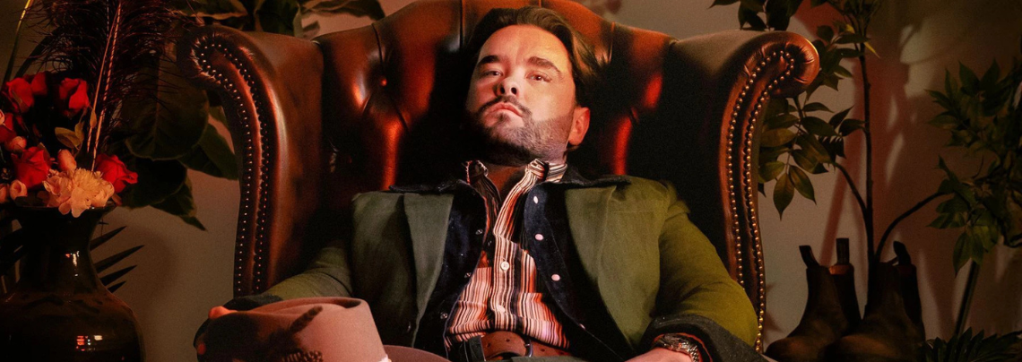 Adam Rowe | Fashionism